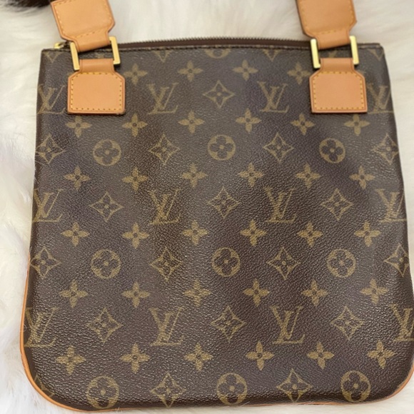 💕Louis Vuitton Pochette Bosphore - Picture 2 of 16